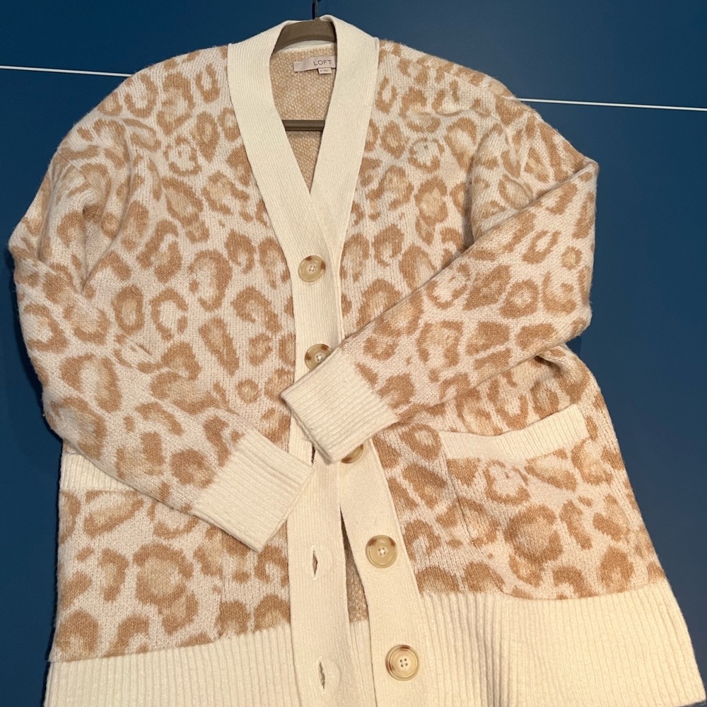 The Loft, cardigan sweater, size medium